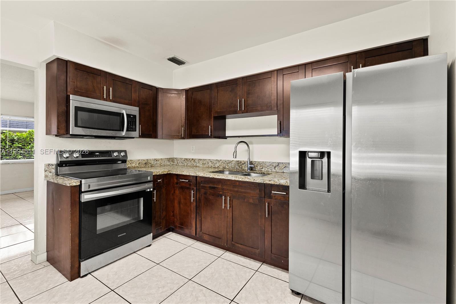 SUN LAND PARK - Residential Lease