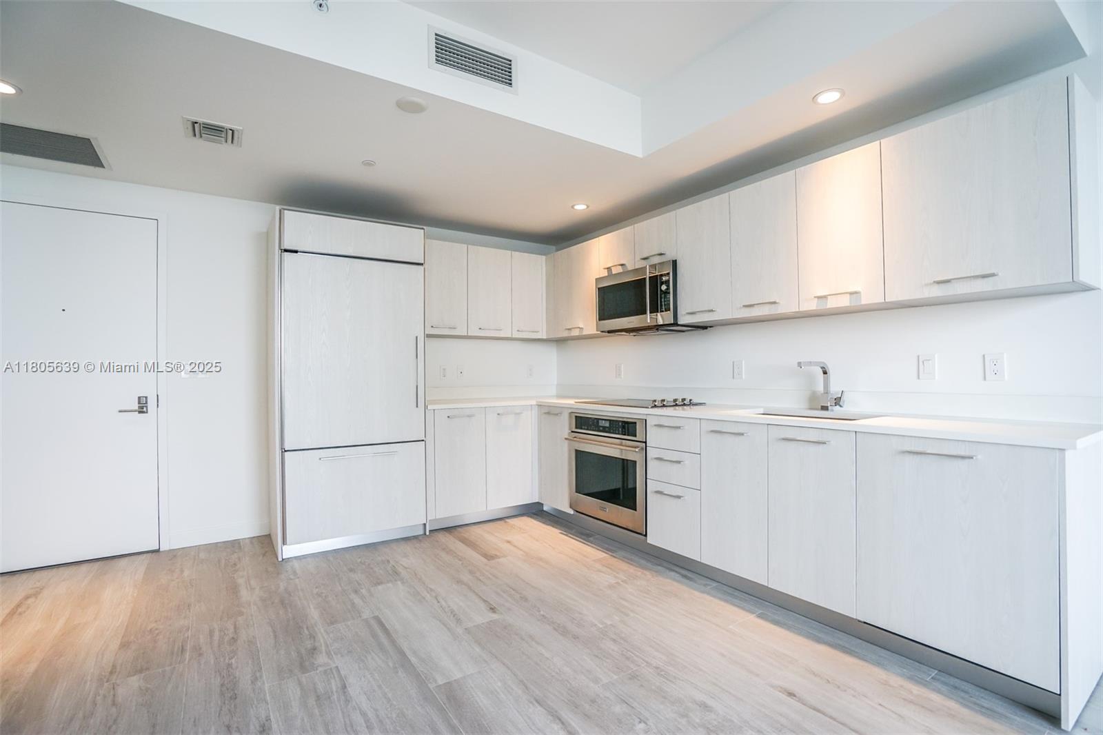 Rental Property at Address Not Disclosed, Miami, Broward County, Florida - Bedrooms: 1 
Bathrooms: 1  - $3,350 MO.