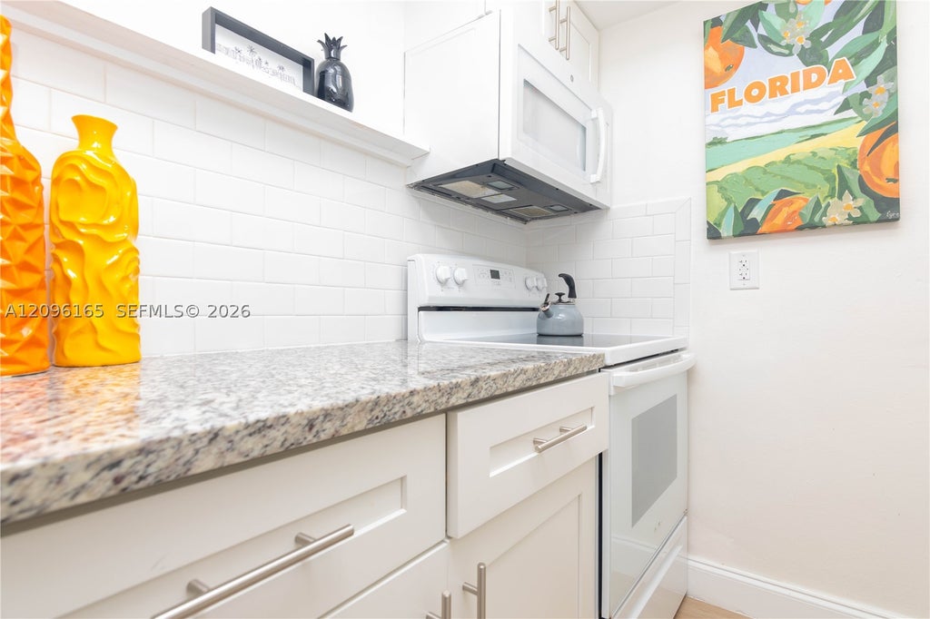 Photo of 735 NE 15th St #1-4, Fort Lauderdale, FL 33304 (MLS # A12096165)