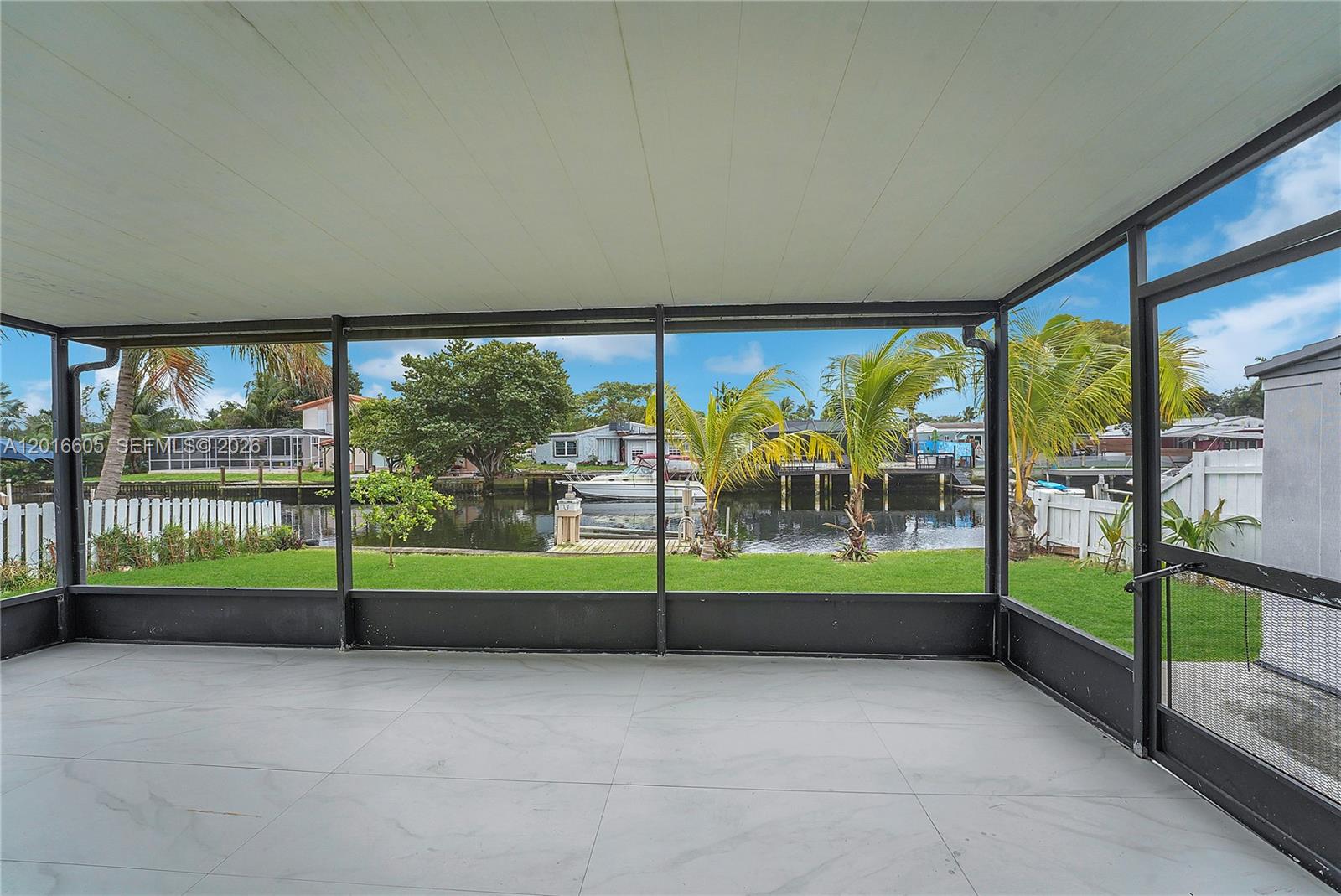 LOOK HOMESITES NO 2 - Residential