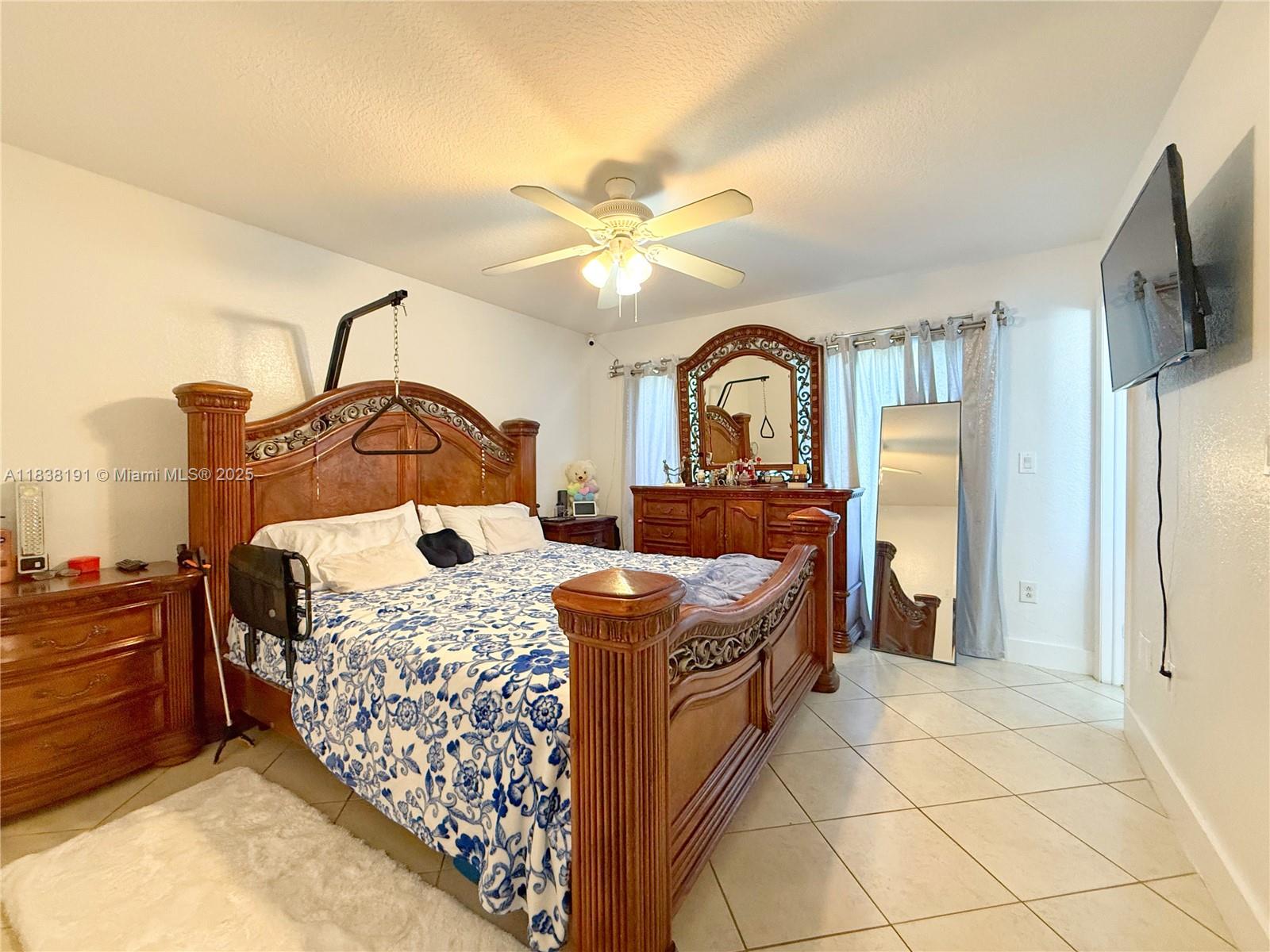 FANTASY HOMES - Residential