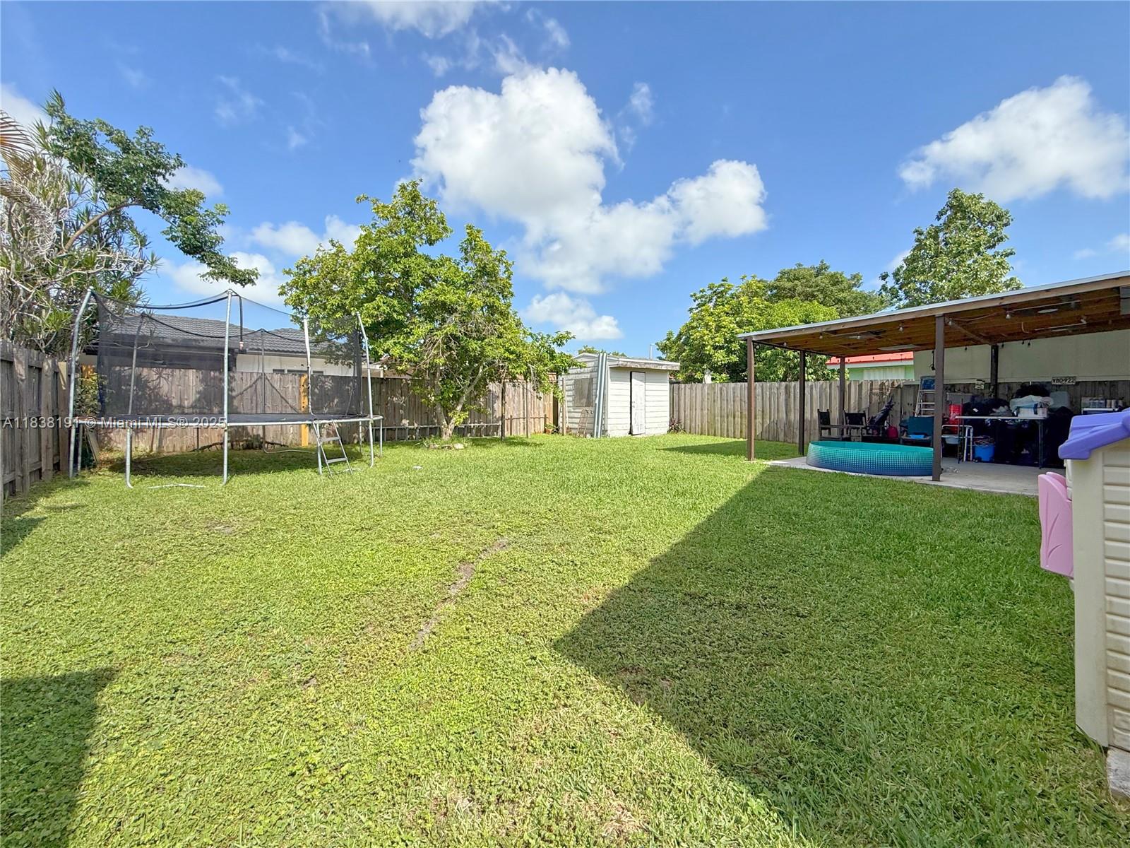 FANTASY HOMES - Residential