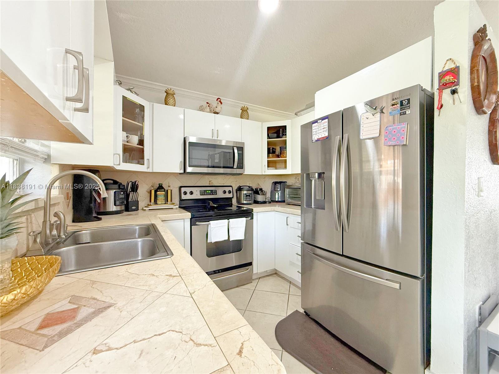 FANTASY HOMES - Residential