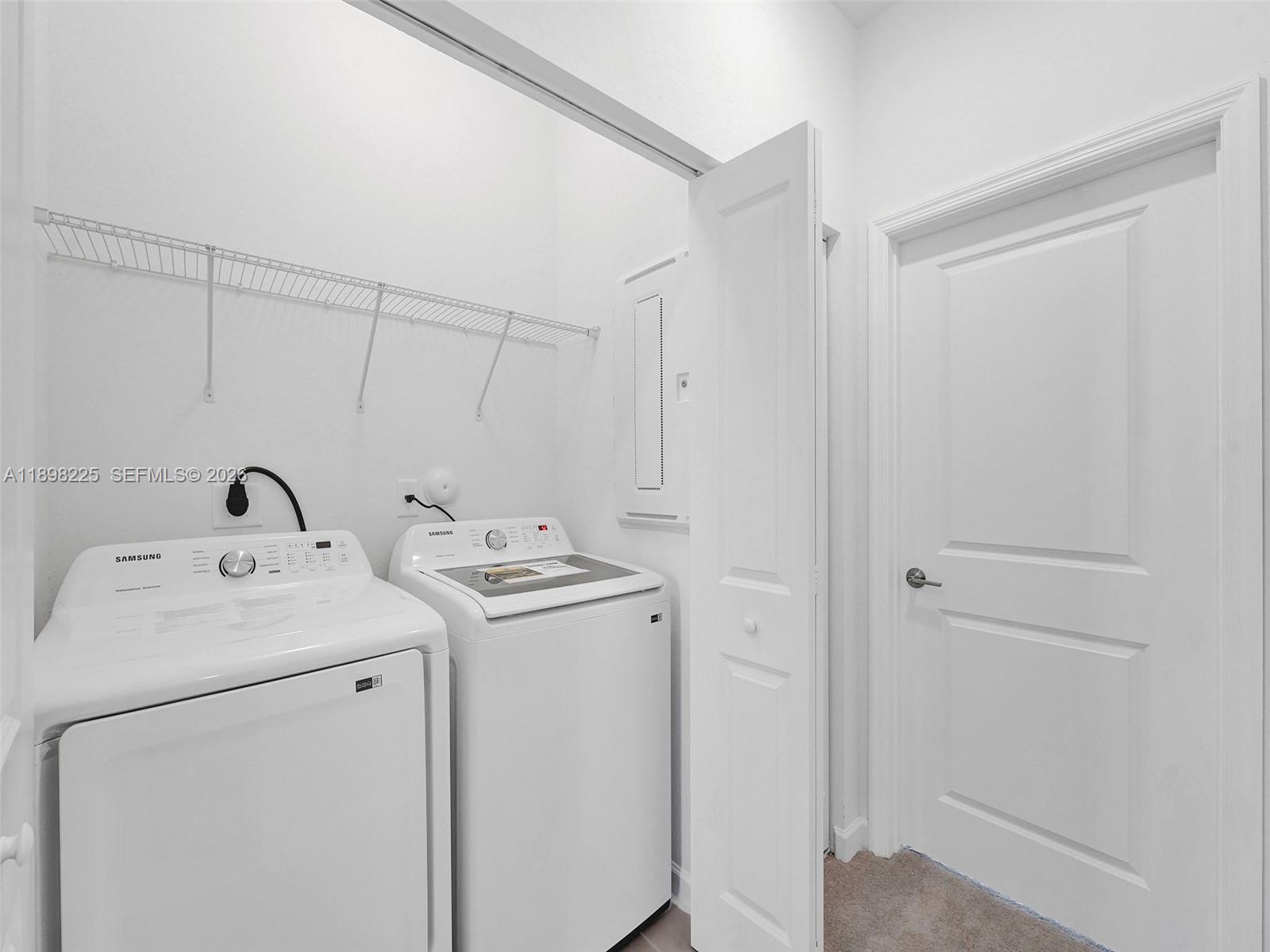 SILVER PALM RESIDENTIAL H - Residential