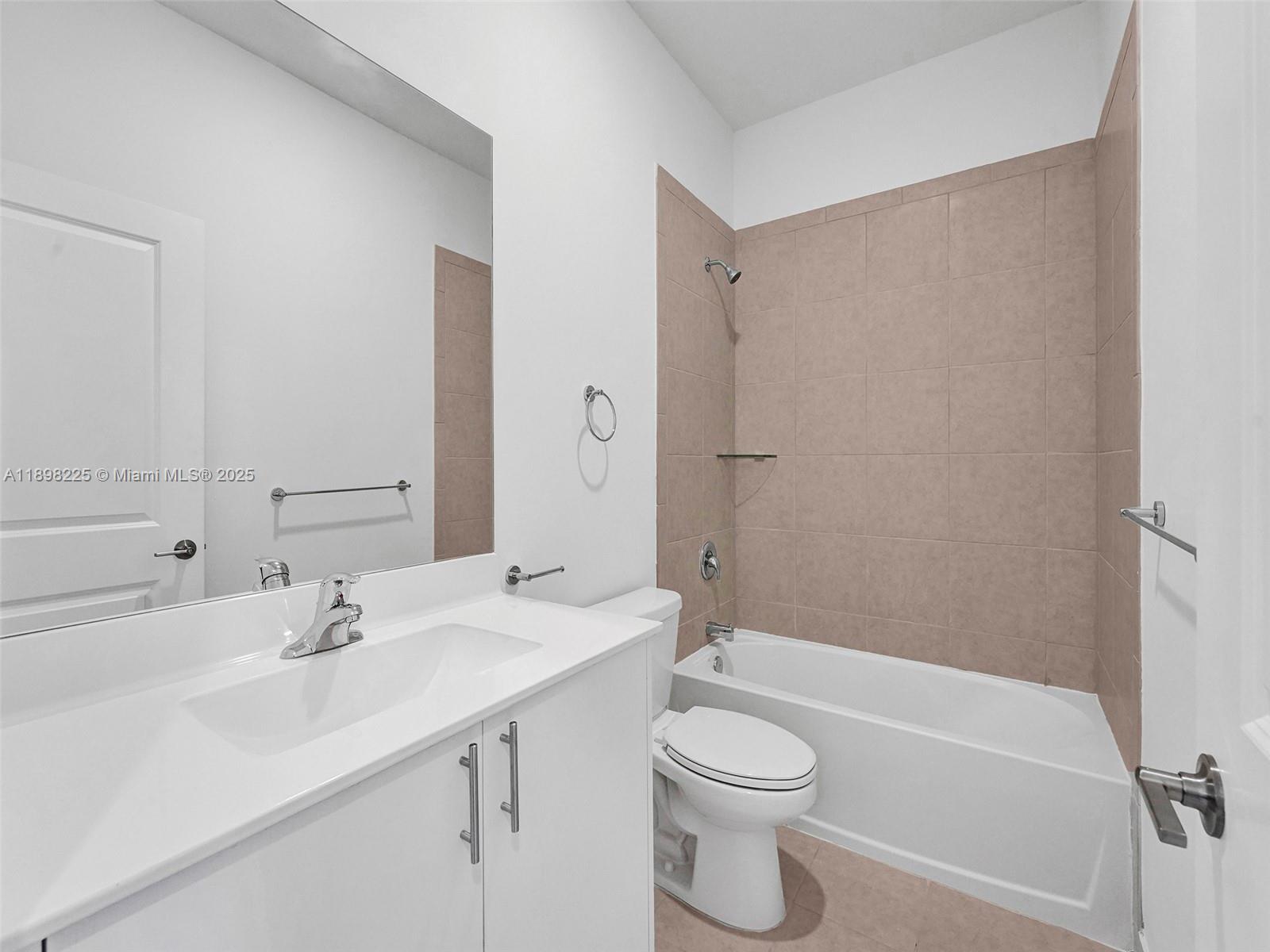 SILVER PALM RESIDENTIAL H - Residential