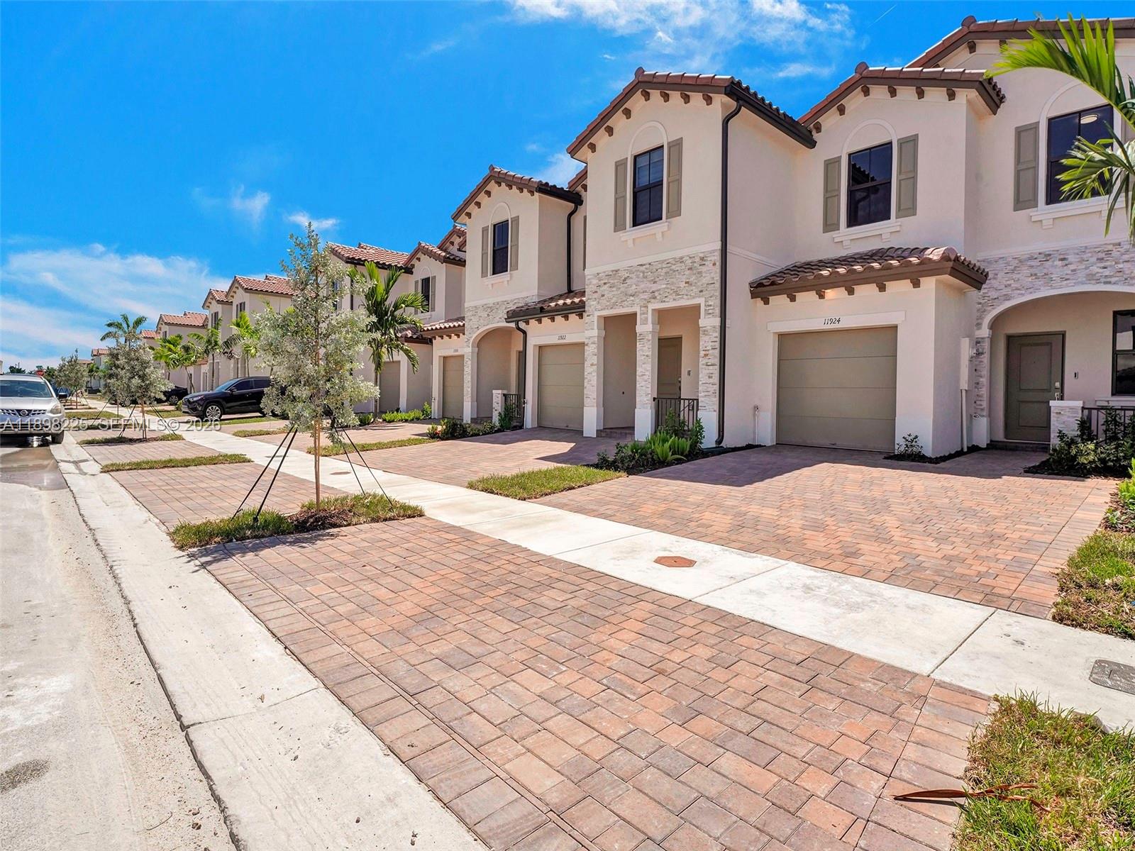 SILVER PALM RESIDENTIAL H - Residential