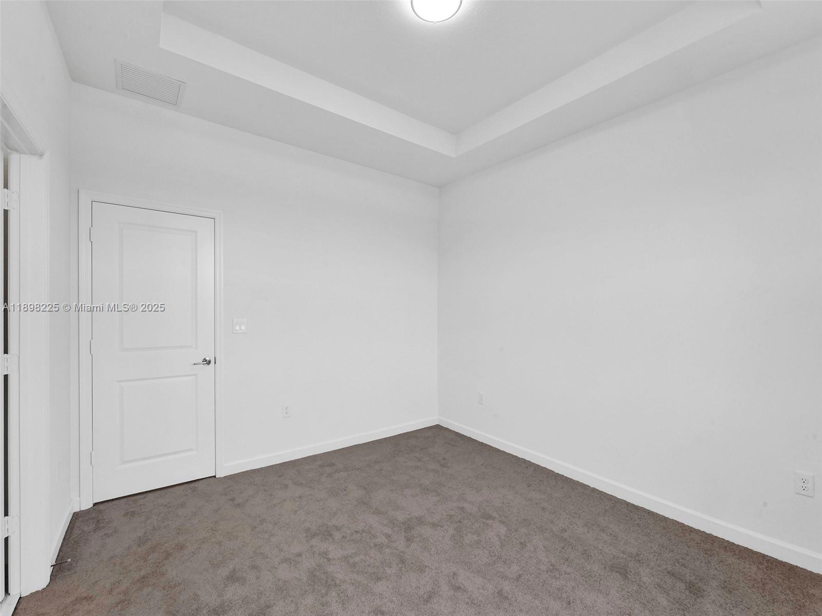 11919 SW 247th Ter