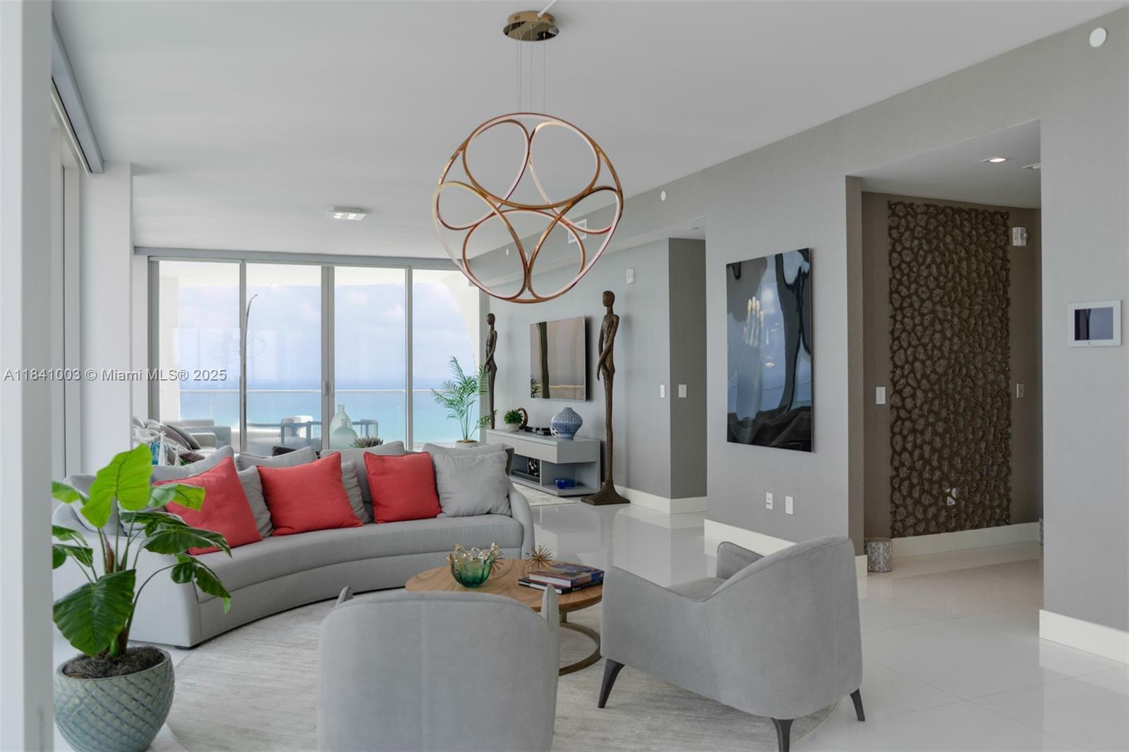 16901 Collins Ave 4005