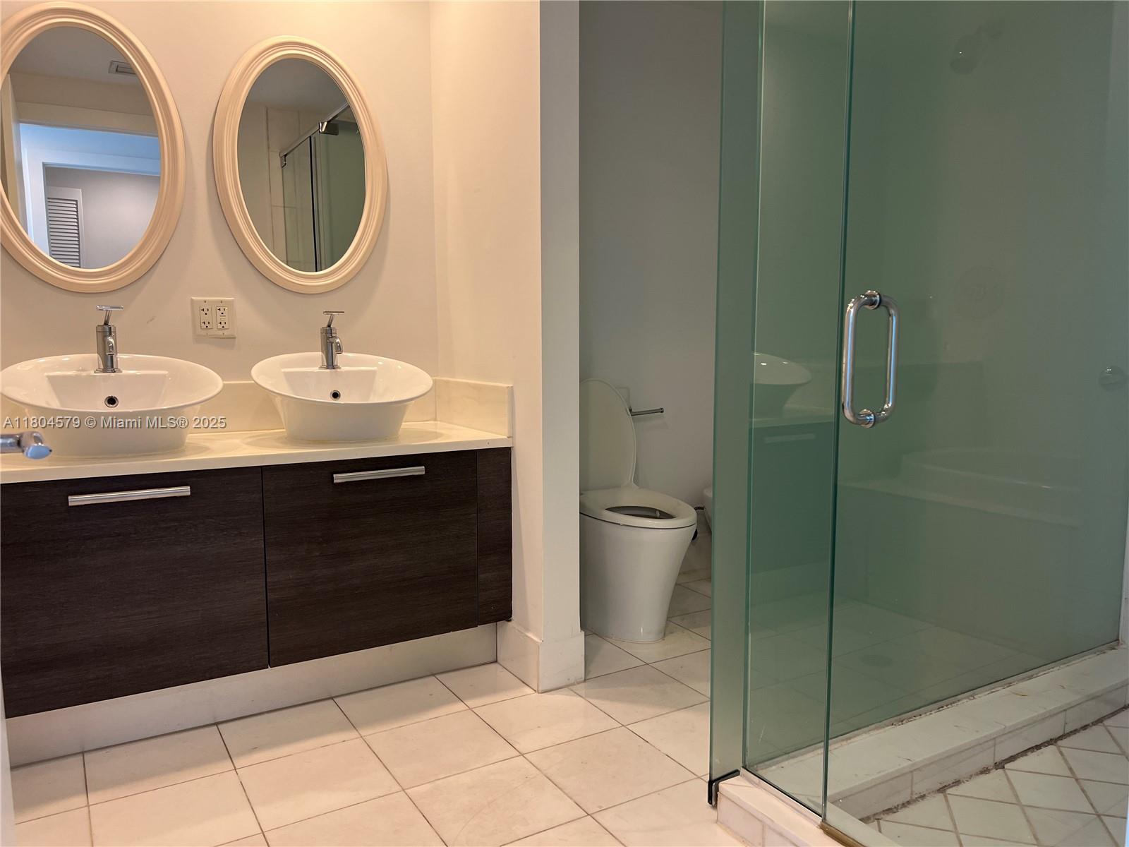 ARTECH RESIDENCES AT AVEN - Residential