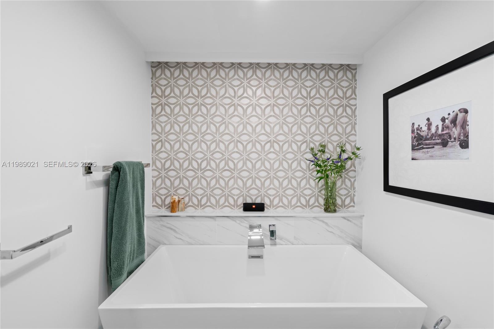 MANOR GROVE VILLAGE FOUR - Residential