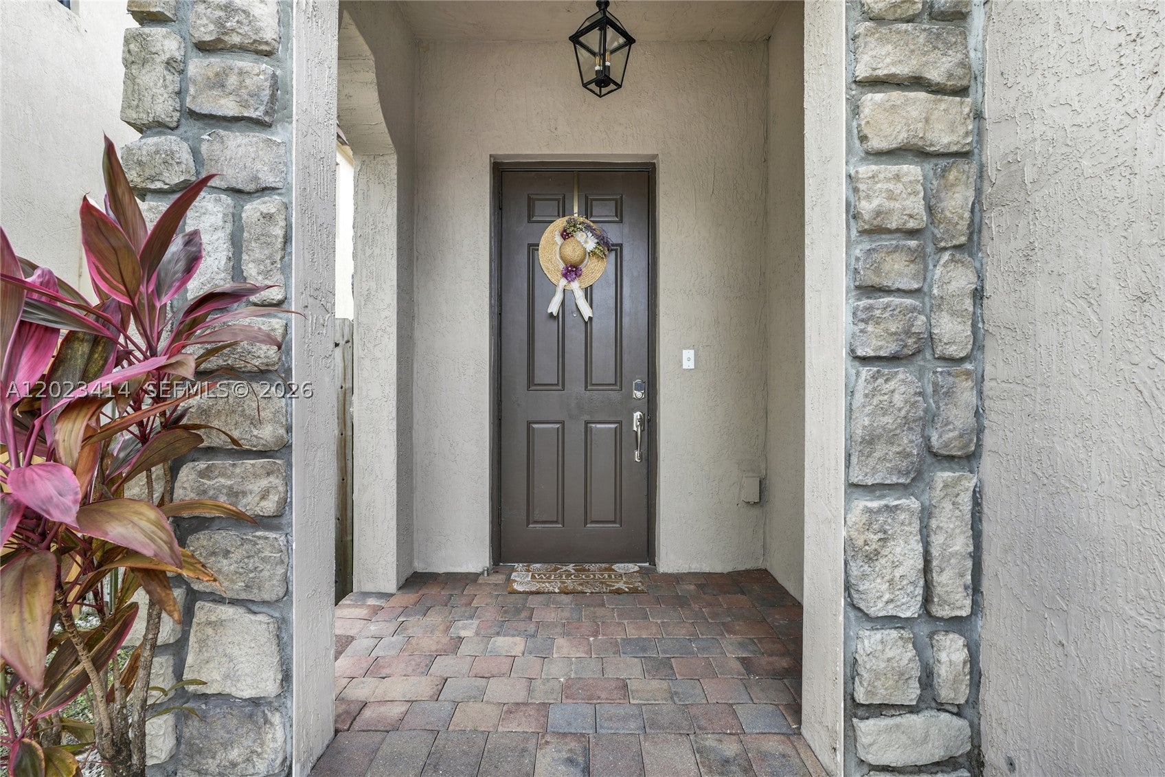 3785 NE 2nd St, Homestead FL 33033