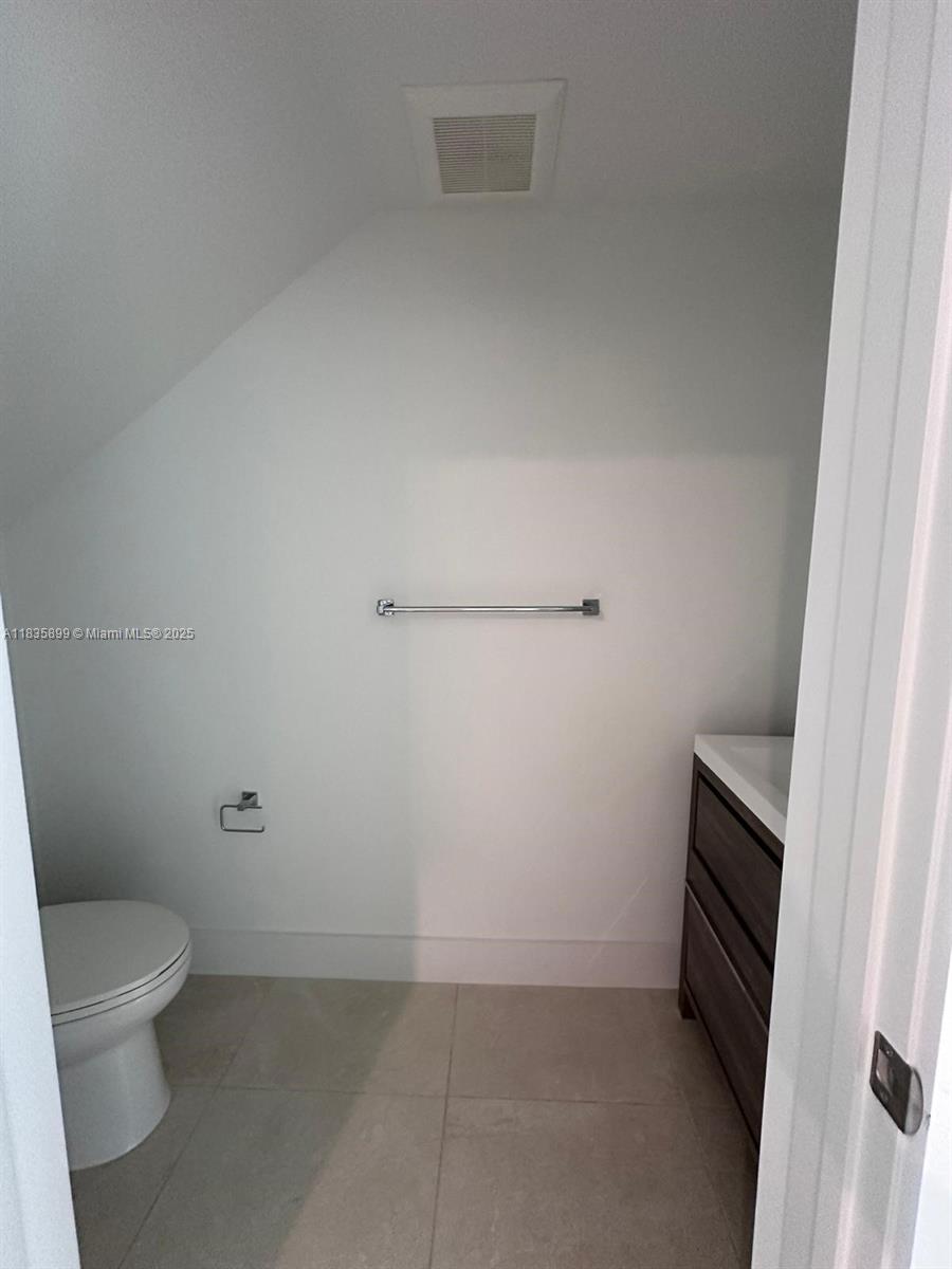 Oaks Place - Residential