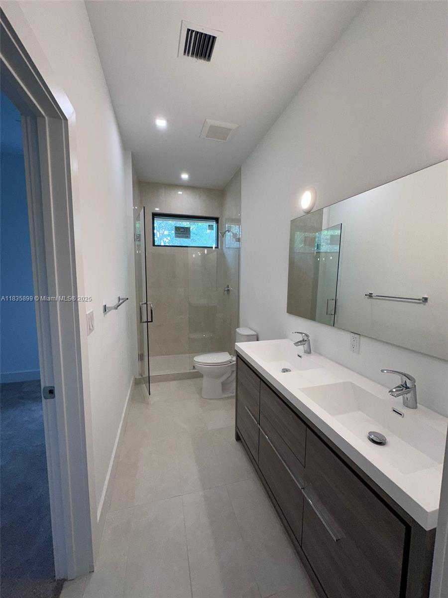 Oaks Place - Residential