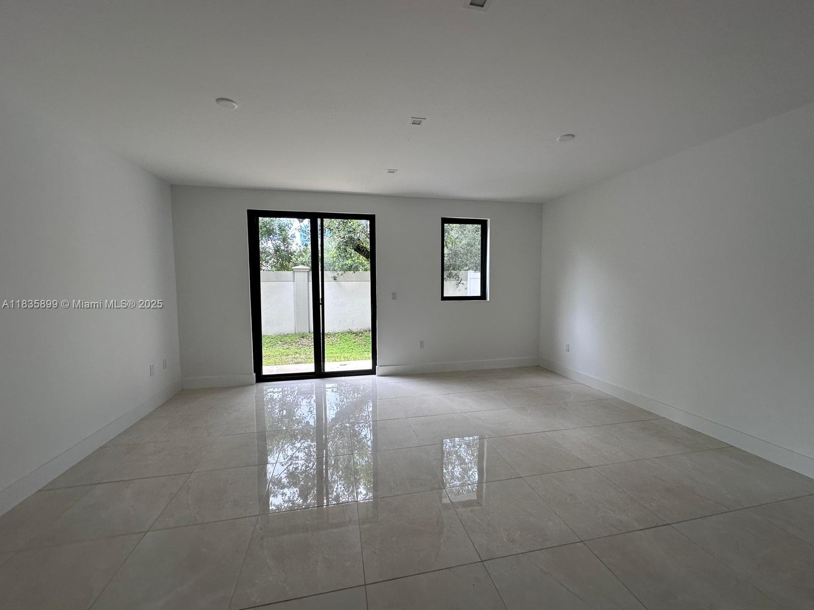 Oaks Place - Residential