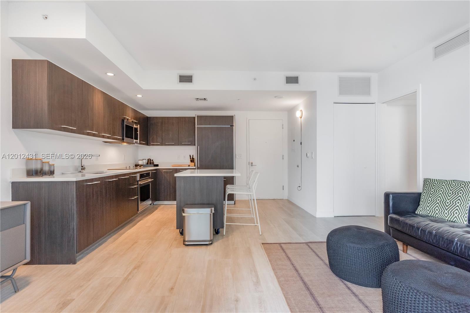 BRICKELL HEIGHTS WEST CON - Residential Lease