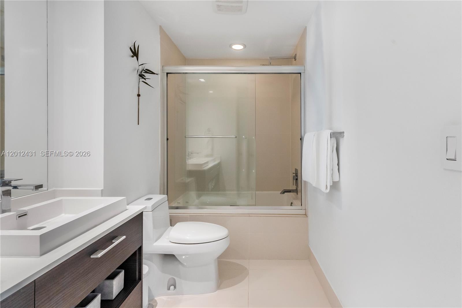 BRICKELL HEIGHTS WEST CON - Residential Lease