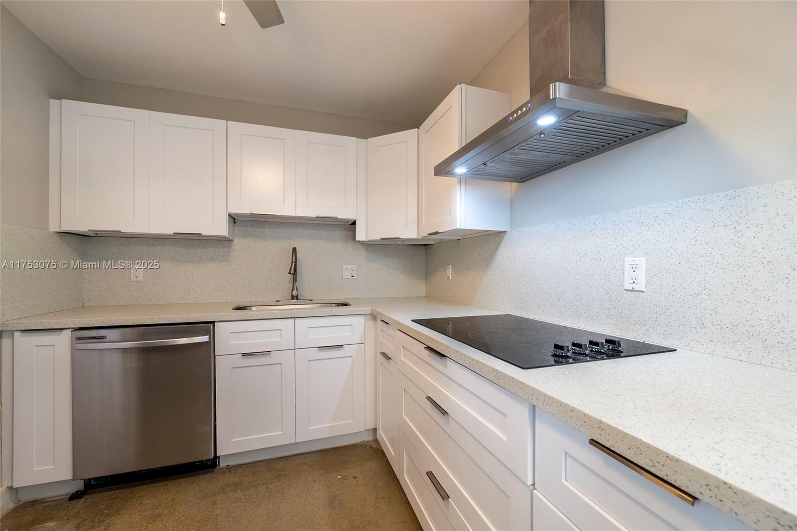 Stratford House Condo - Residential