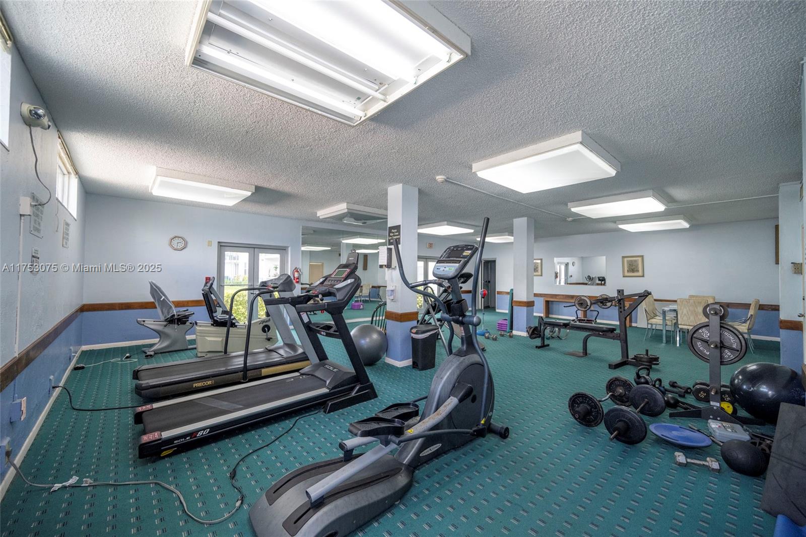 Stratford House Condo - Residential