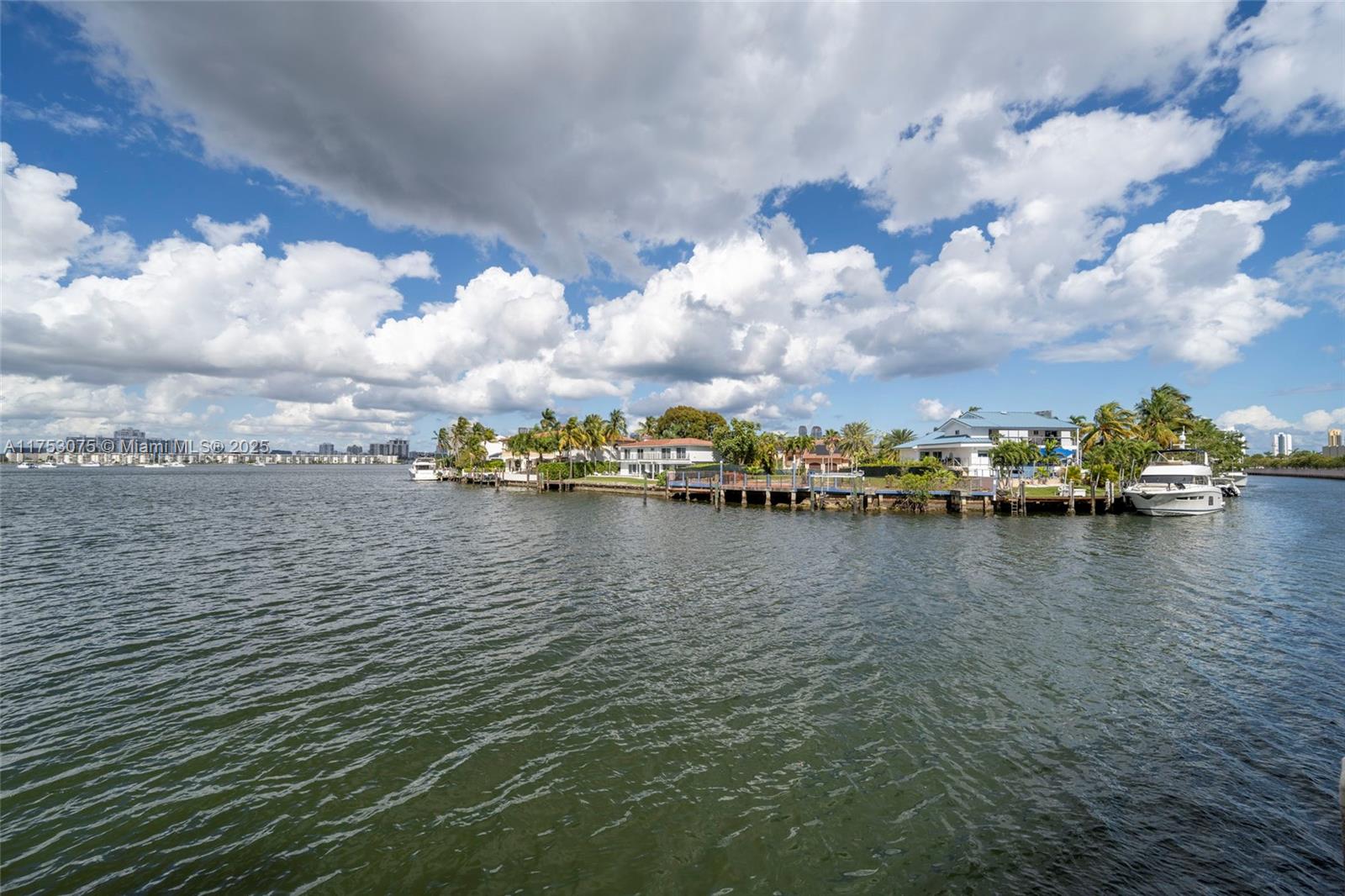 Stratford House Condo - Residential