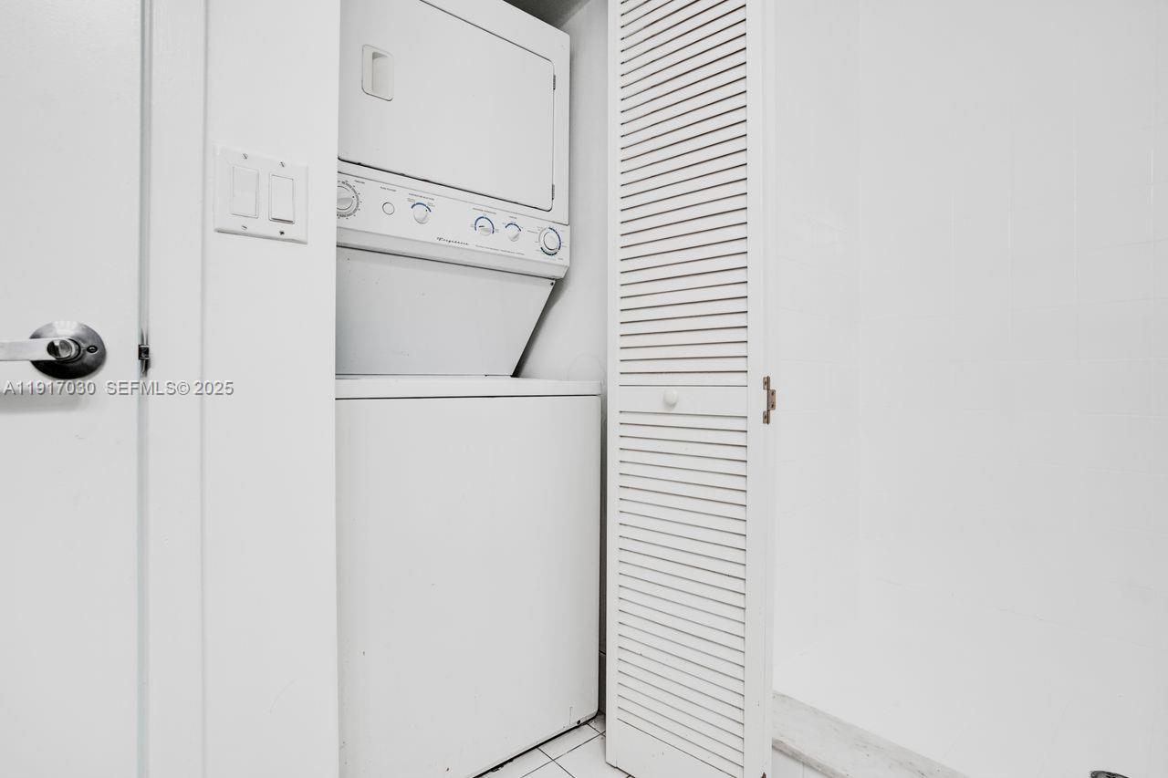 MARINABLUE CONDO - Residential