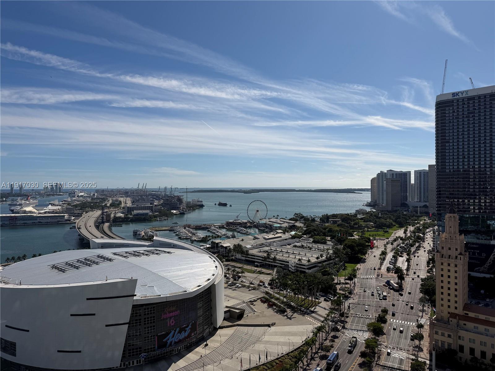 MARINABLUE CONDO - Residential