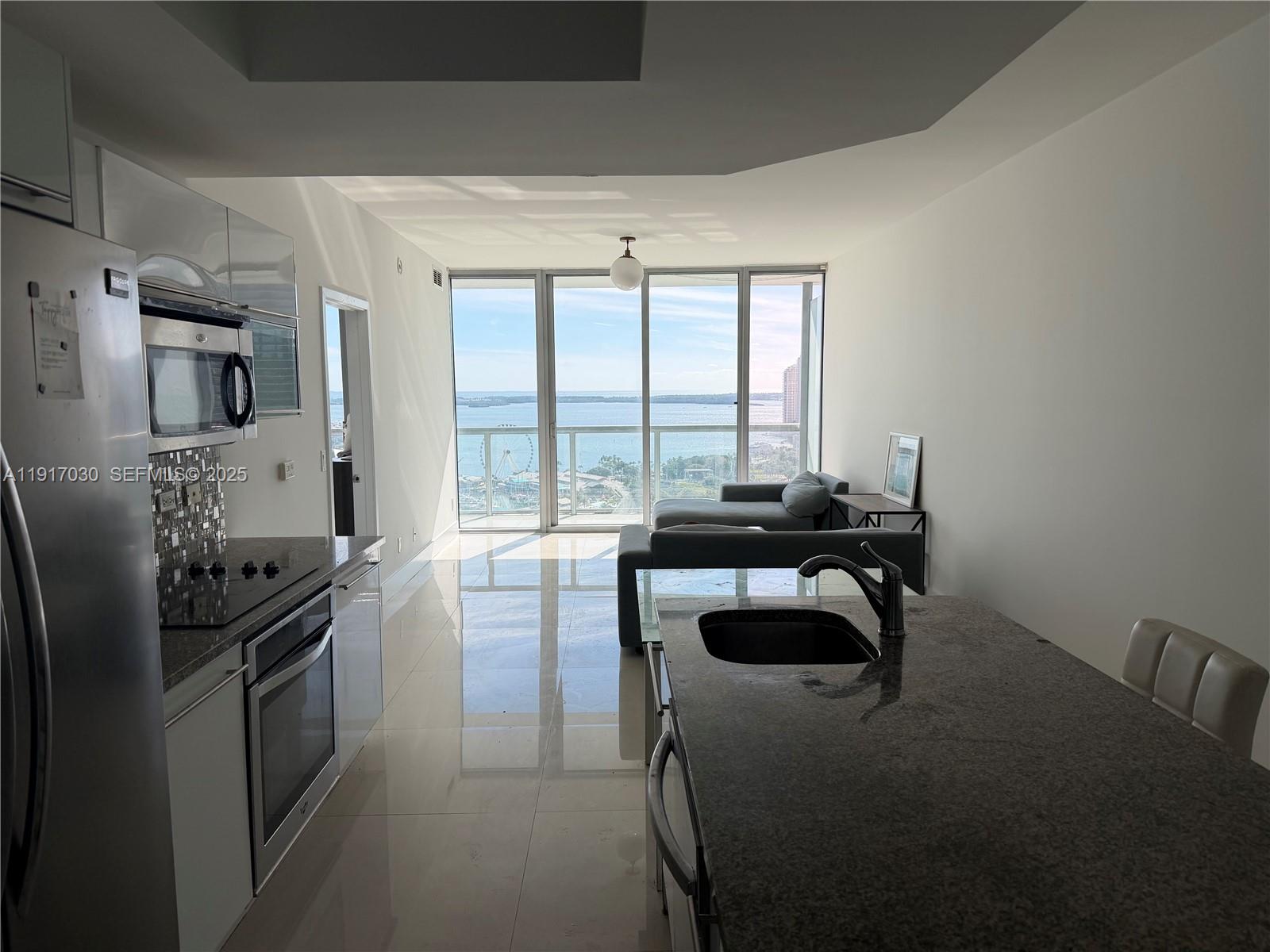 MARINABLUE CONDO - Residential