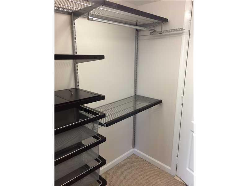 PLAZA CONDO - Residential Lease