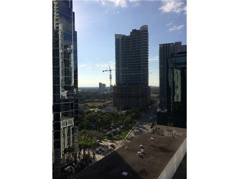 PLAZA CONDO - Residential Lease