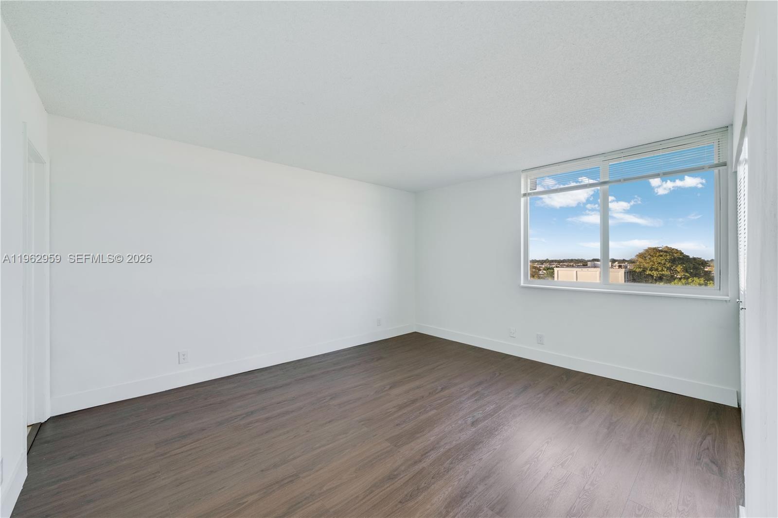 DADELAND PLACE CONDO - Residential Income