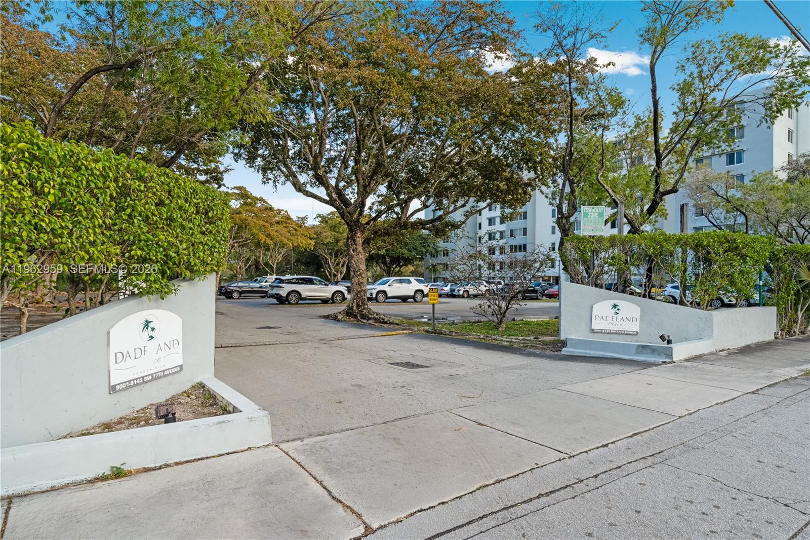 DADELAND PLACE CONDO - Residential Income