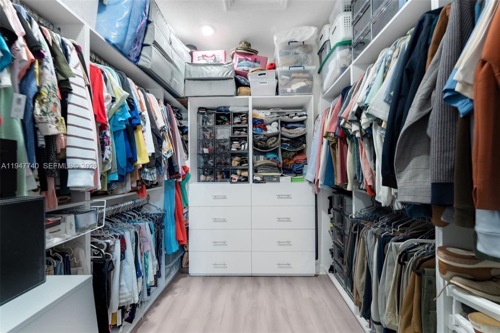 STELLAR PEMBROKE PINES - Residential