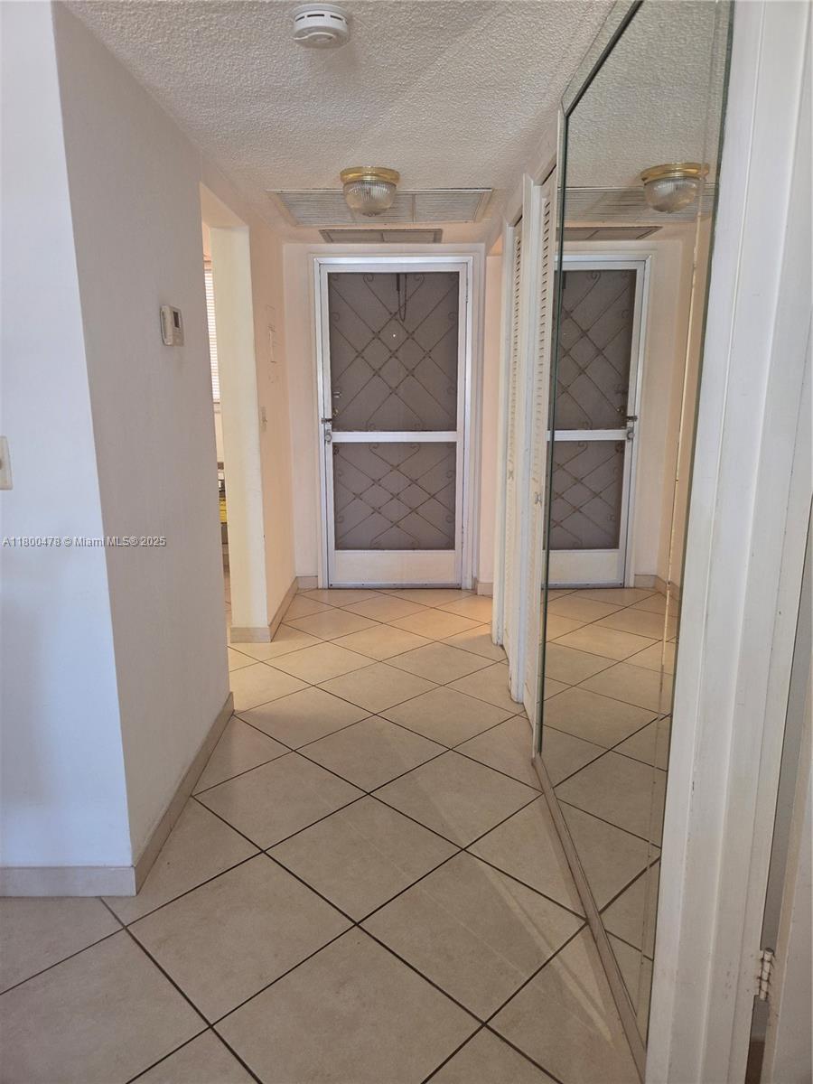 215 SE 3rd Ave 401D