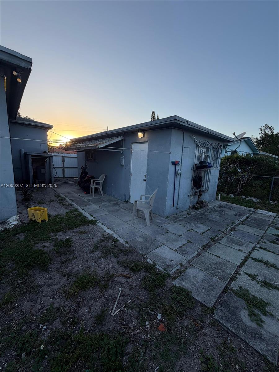 7TH AVENUE HIGHLANDS - Residential Income