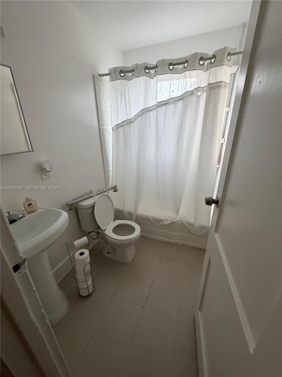 7TH AVENUE HIGHLANDS - Residential Income