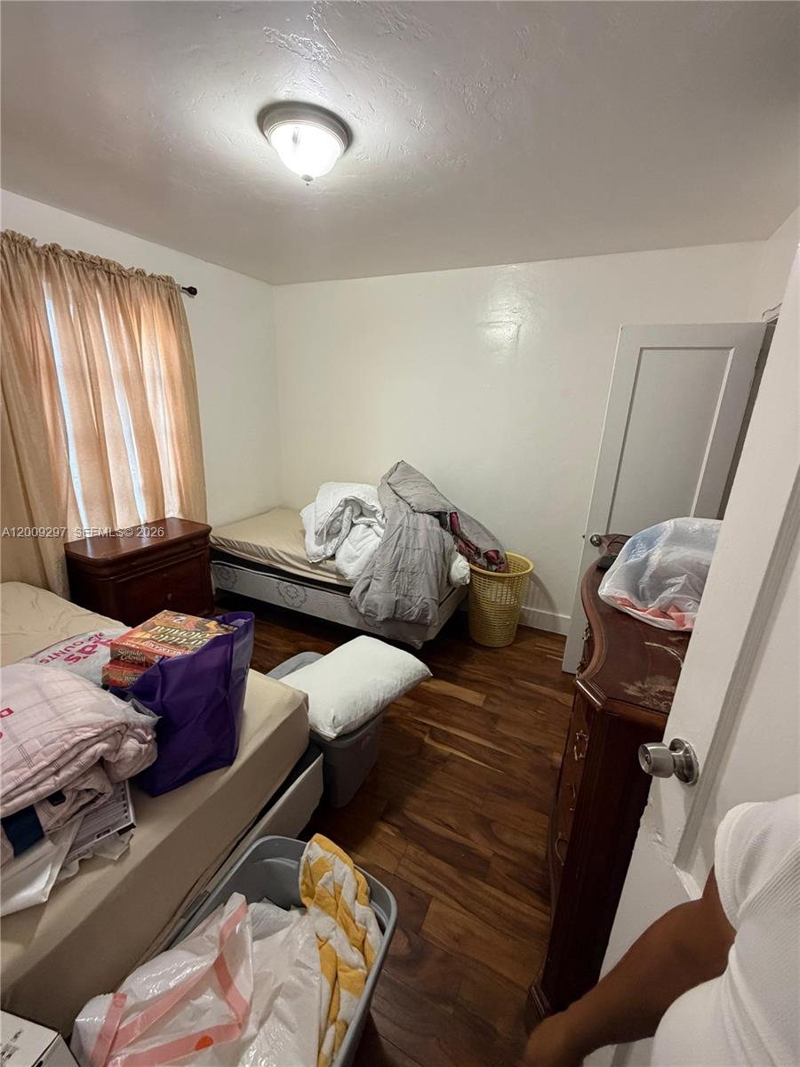 7TH AVENUE HIGHLANDS - Residential Income