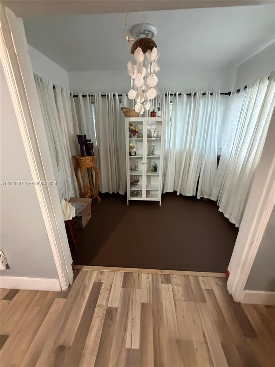 7TH AVENUE HIGHLANDS - Residential Income