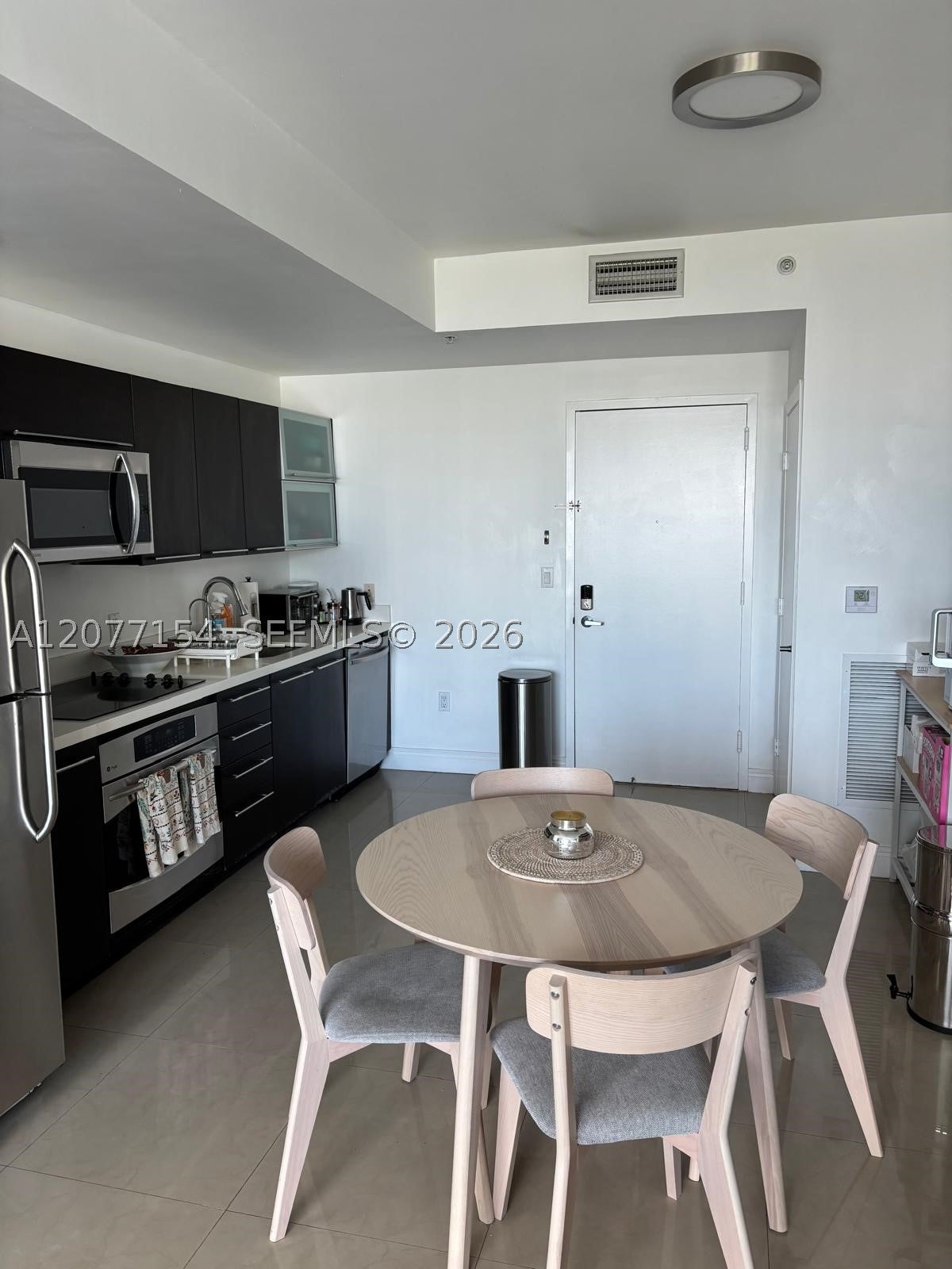 90 SW 3rd St 1909