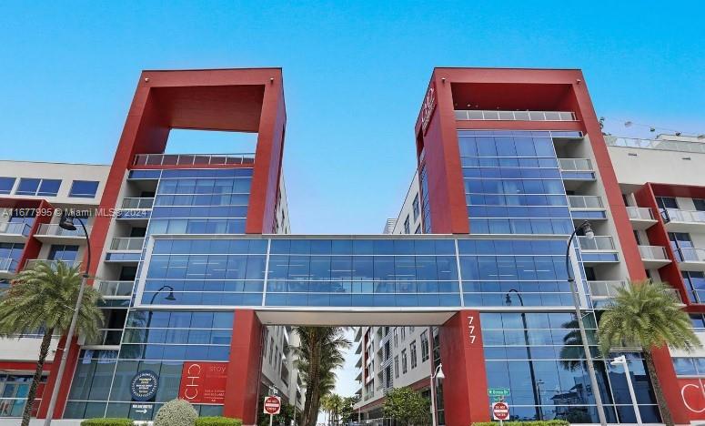 COSTA HOLLYWOOD CONDO - Residential