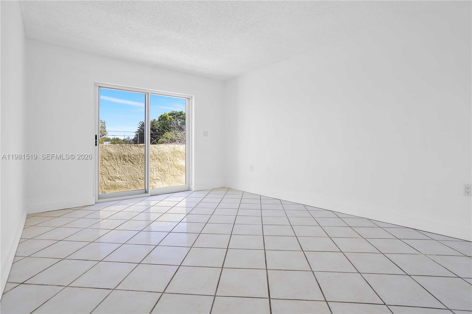 TWELFTH ST MANORS - Residential Income