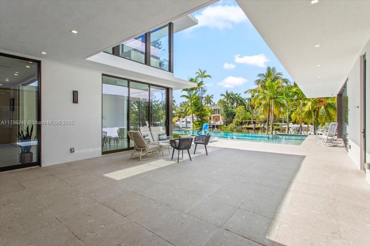 SHORECREST - Residential Lease