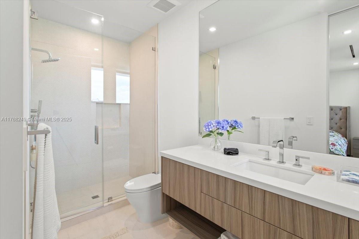 SHORECREST - Residential Lease