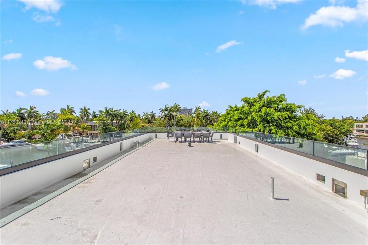 SHORECREST - Residential Lease