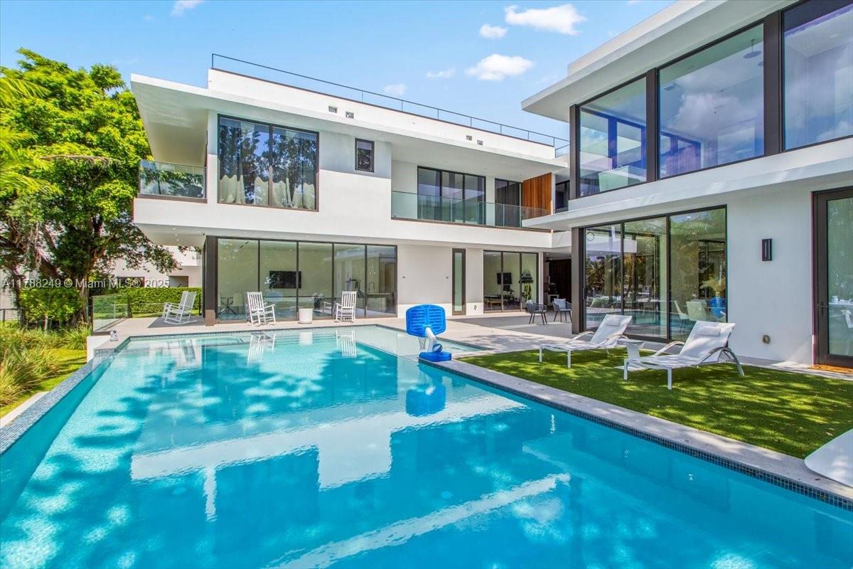 SHORECREST - Residential Lease