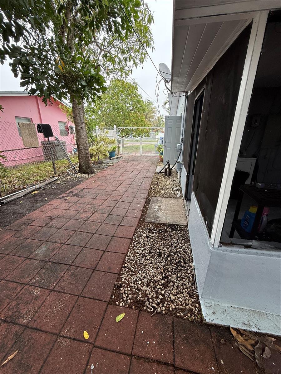 BOULEVARD HEIGHTS SEC 6 - Residential Lease