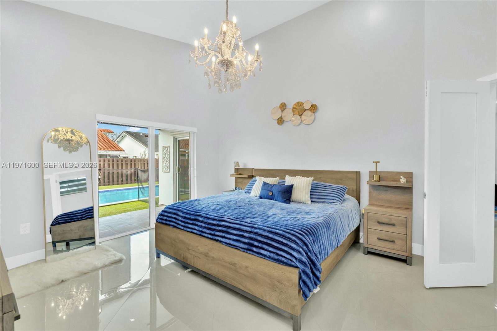 C-WEST LAKES OF THE MEADO - Residential