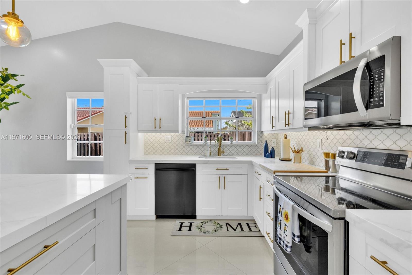 C-WEST LAKES OF THE MEADO - Residential