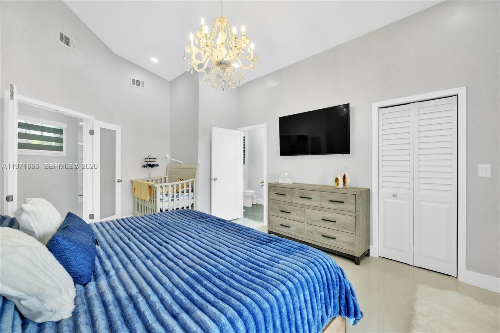 C-WEST LAKES OF THE MEADO - Residential