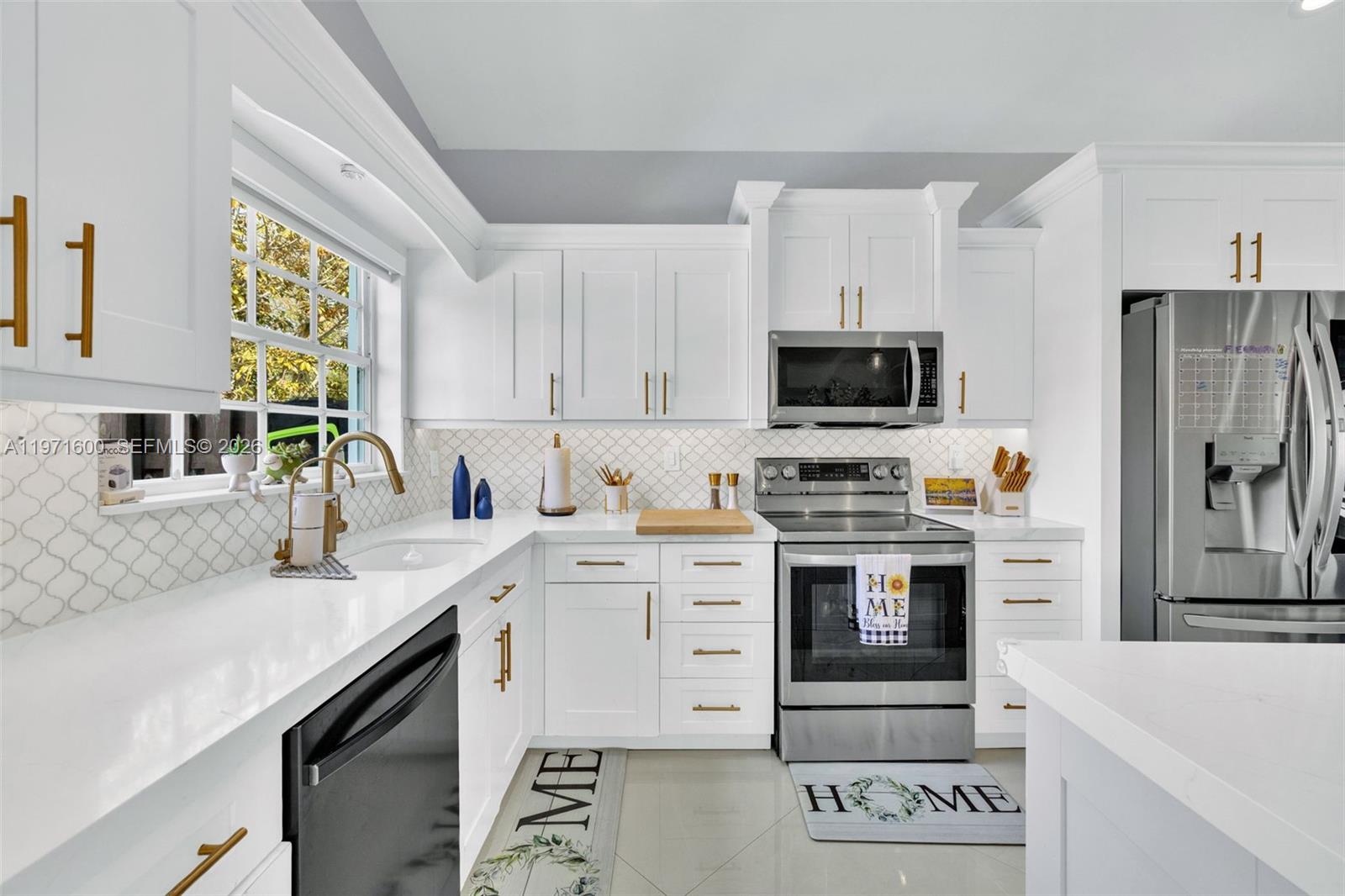 C-WEST LAKES OF THE MEADO - Residential