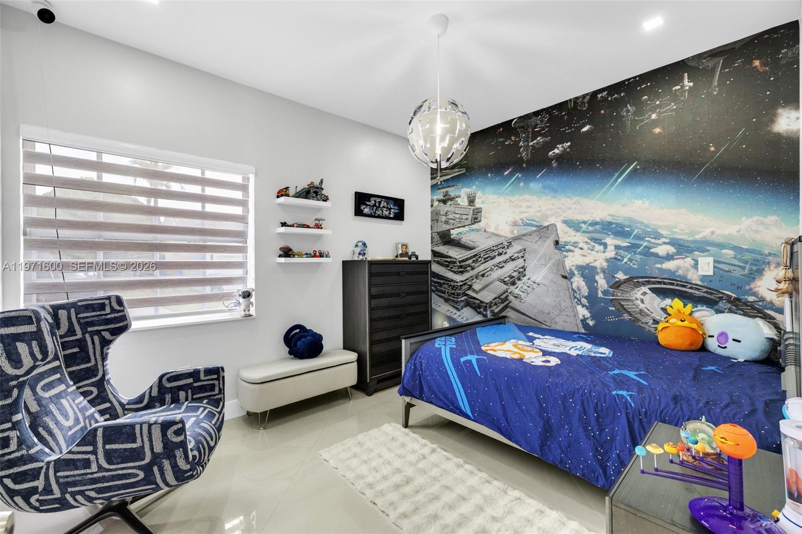 C-WEST LAKES OF THE MEADO - Residential