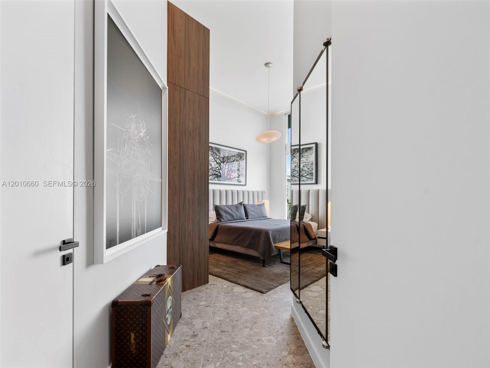 QUANTUM ON THE BAY CONDO - Residential